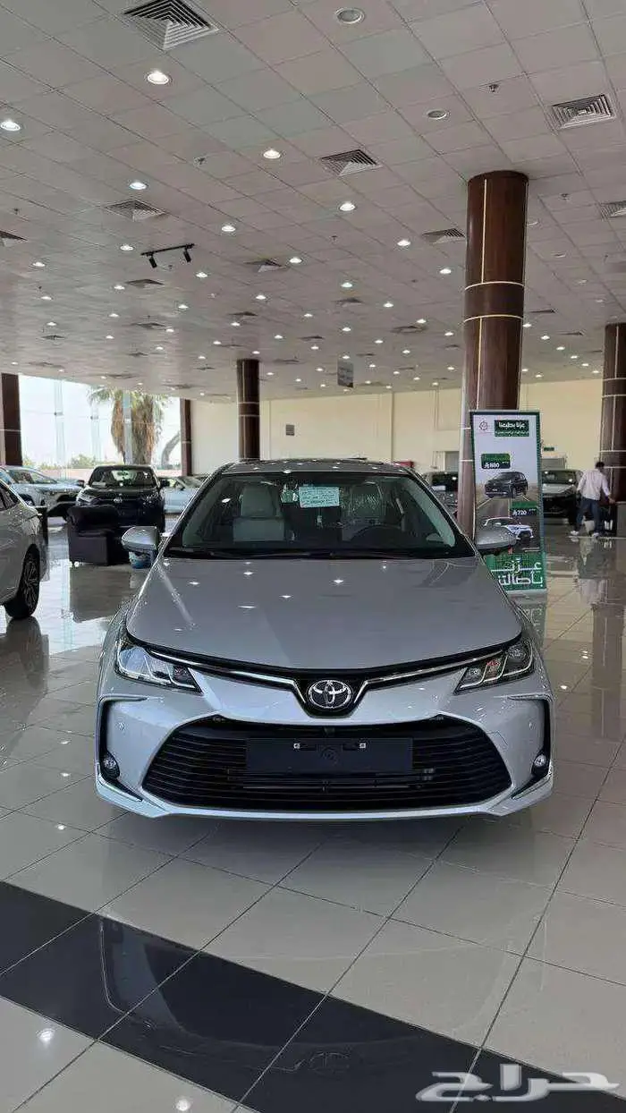 تويوتا كورولا XLI مطور فتحه سقف 2025 سعودي عبداللطيف 4