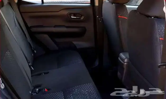 تويوتا رايز XLE 1-2.ابيض 2024 4