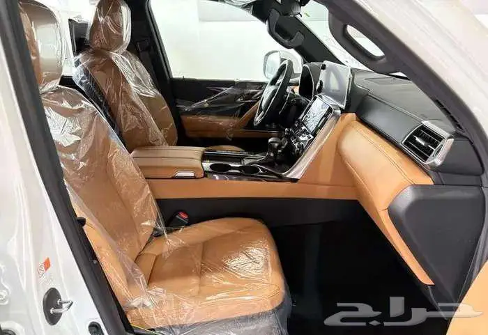 لكزس LX600 BB سعودي موديل 2025 باقل هامش لنضام الدفعتين 4