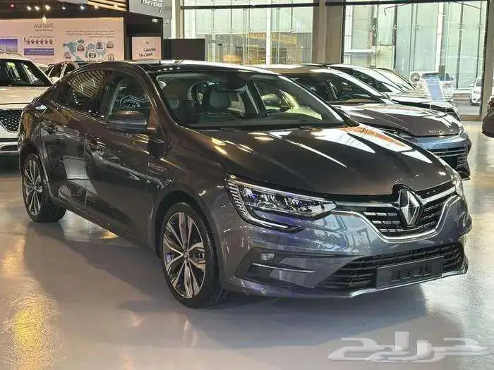 عرض على الرينو ميجان نص فل 2024 بكمية محدودة 3