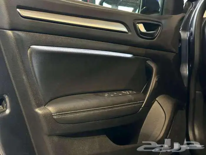 عرض على الرينو ميجان نص فل 2024 بكمية محدودة 14