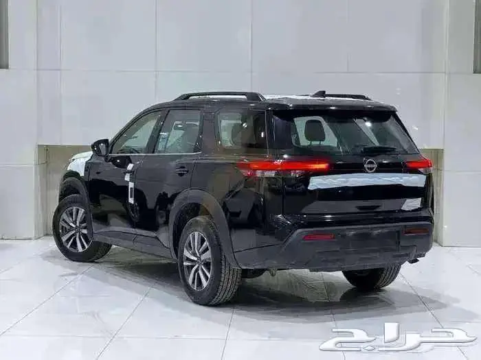 جيب نيسان باثفندر Sفئة 2024دبل ستاندر باتفندر اسود مميزه عرض 1