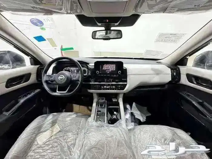 جيب نيسان باثفندر Sفئة 2024دبل ستاندر باتفندر اسود مميزه عرض 9