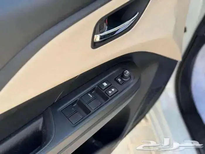 سوزوكي ديزاير استندر GL بنزين 2026 10