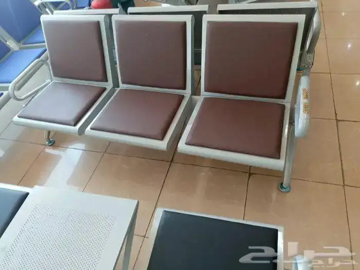 كرسي انتظار جلد و حديد جديد موديلات موجود متوفر 2