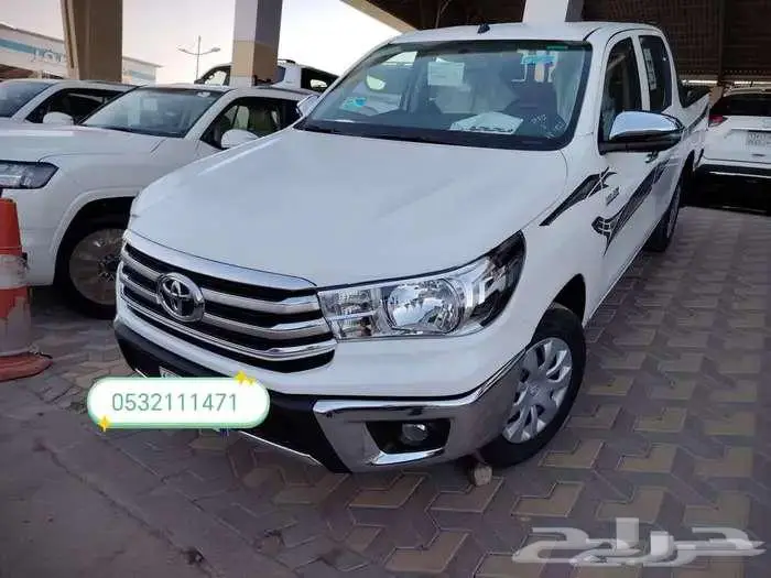 تويوتا هايلوكس غمارتين GLX بنزين بدون دبل 2025 0