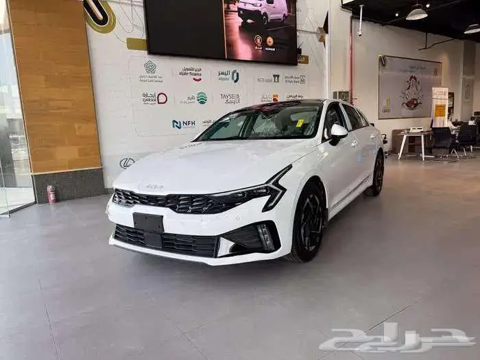 كيا k5 -نص فل بانوراما 2026 1