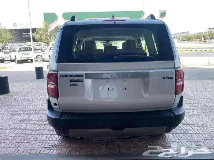 تويوتا برادو TXL-2 بنزين 3