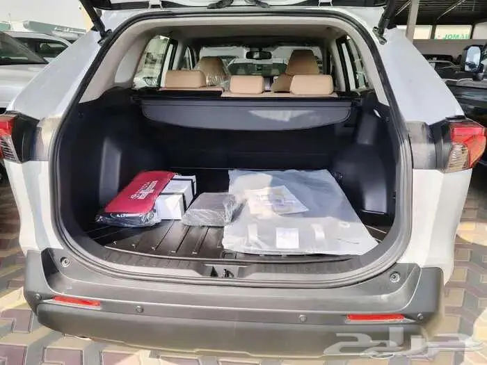 تويوتا رافور LE دبل 2025 7