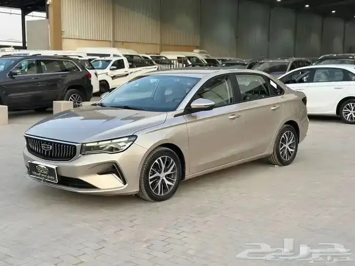 جيلي امجراند 2023 3