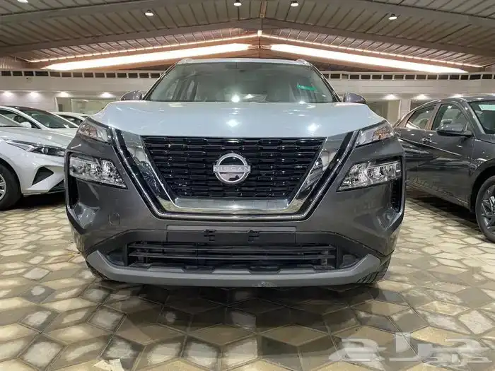 نيسان اكستريل 2024 دبل خمس مقاعد كاش وأقساط 0