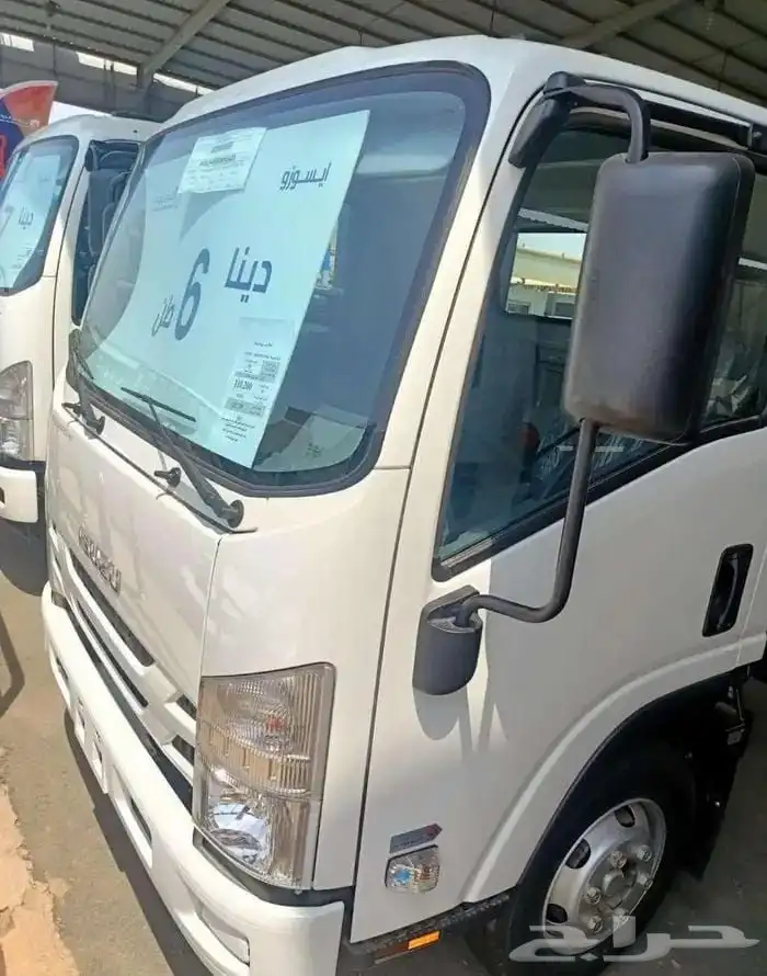 يوجد عدد ايسوزو دنه 2025 للايجار على حسب الطلب ثلاجه او شبك 2