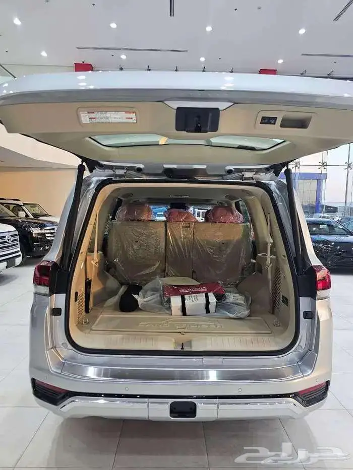 لاند كروزر GXR L4 2025 سعودى كاش وتقيسط جميع البنوك 4