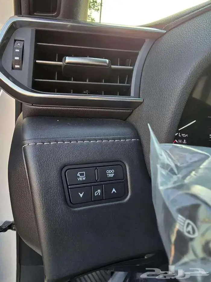 لكزس Lx600 بريمي 29