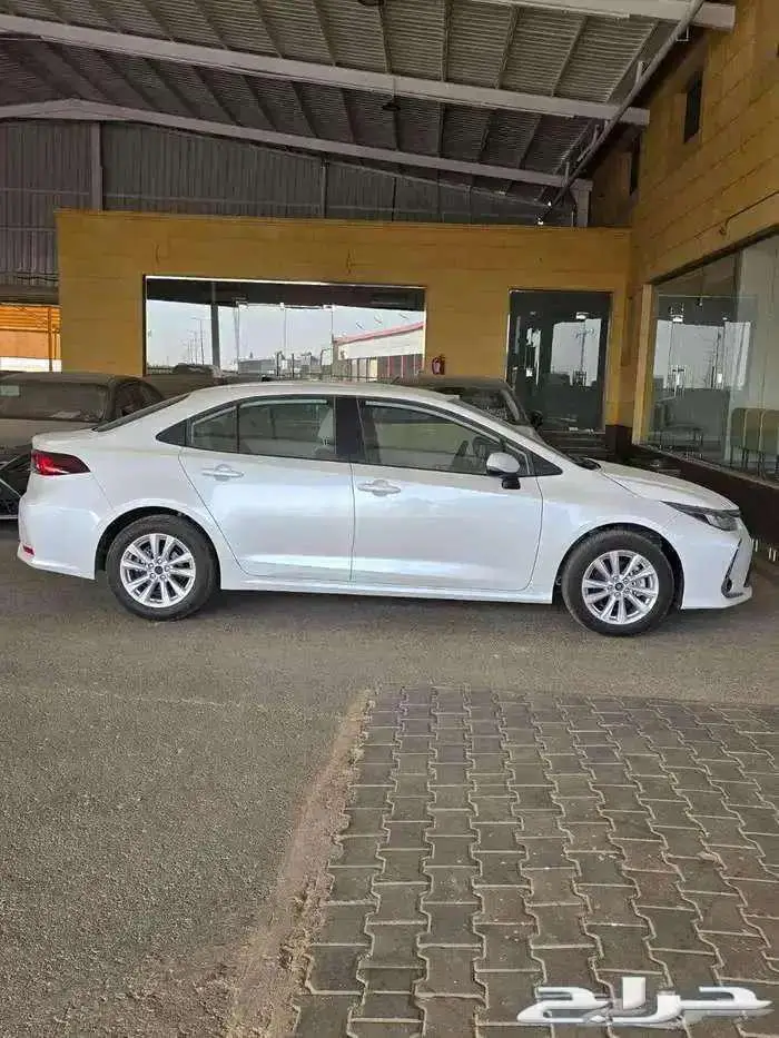 تويوتا كورولا 2.0 ستاندر جنوط خليجي 2025 أقل سعر لدى الحسن 1