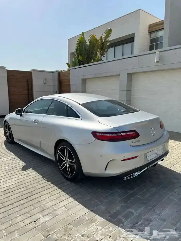 مرسيدس E 200 كوبيه AMG 2