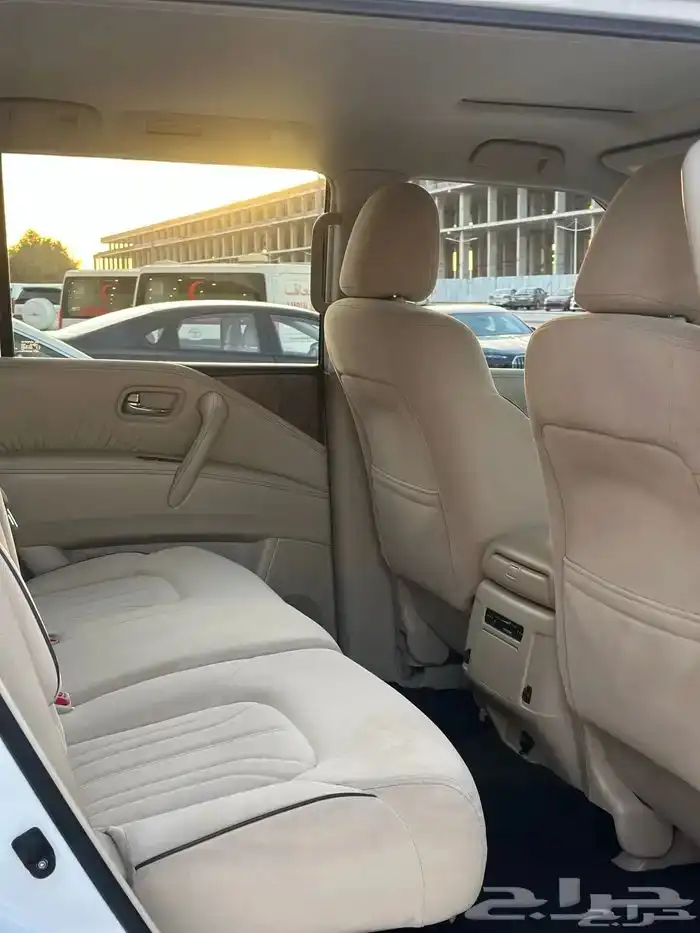 نيسان باترول SE2 ابيض 2022 10