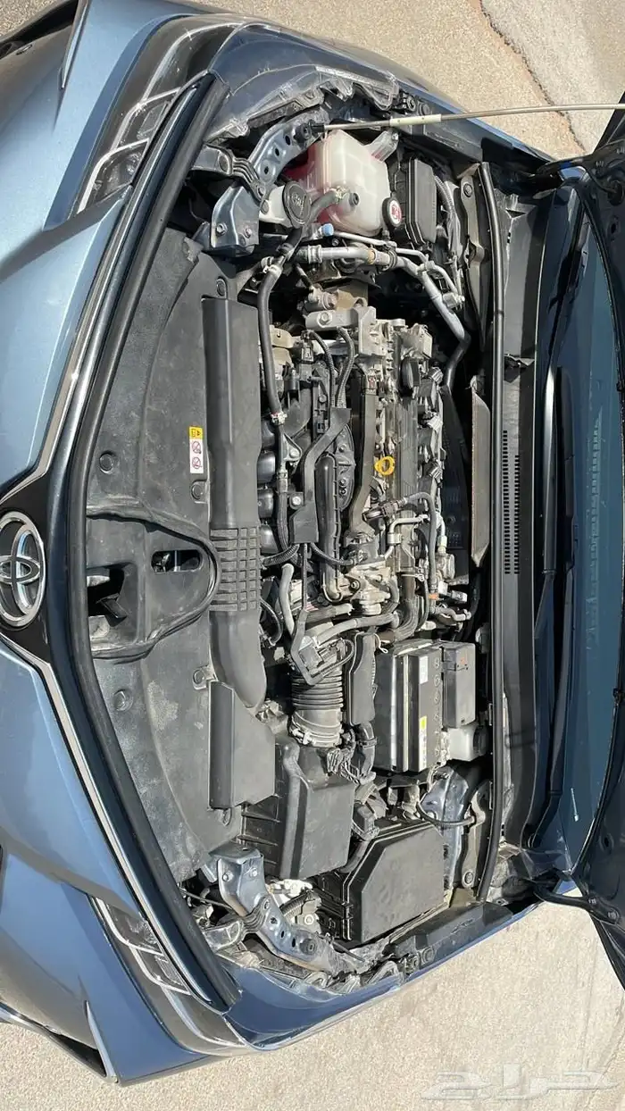 السيارة تويوتا كورولا 2.0 cc ( المكينة الكبيرة) 6