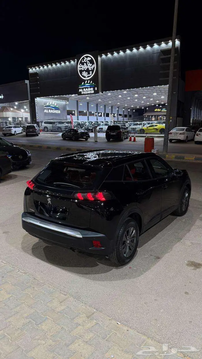 بيجو 2022 عداد 62000 فقط 4