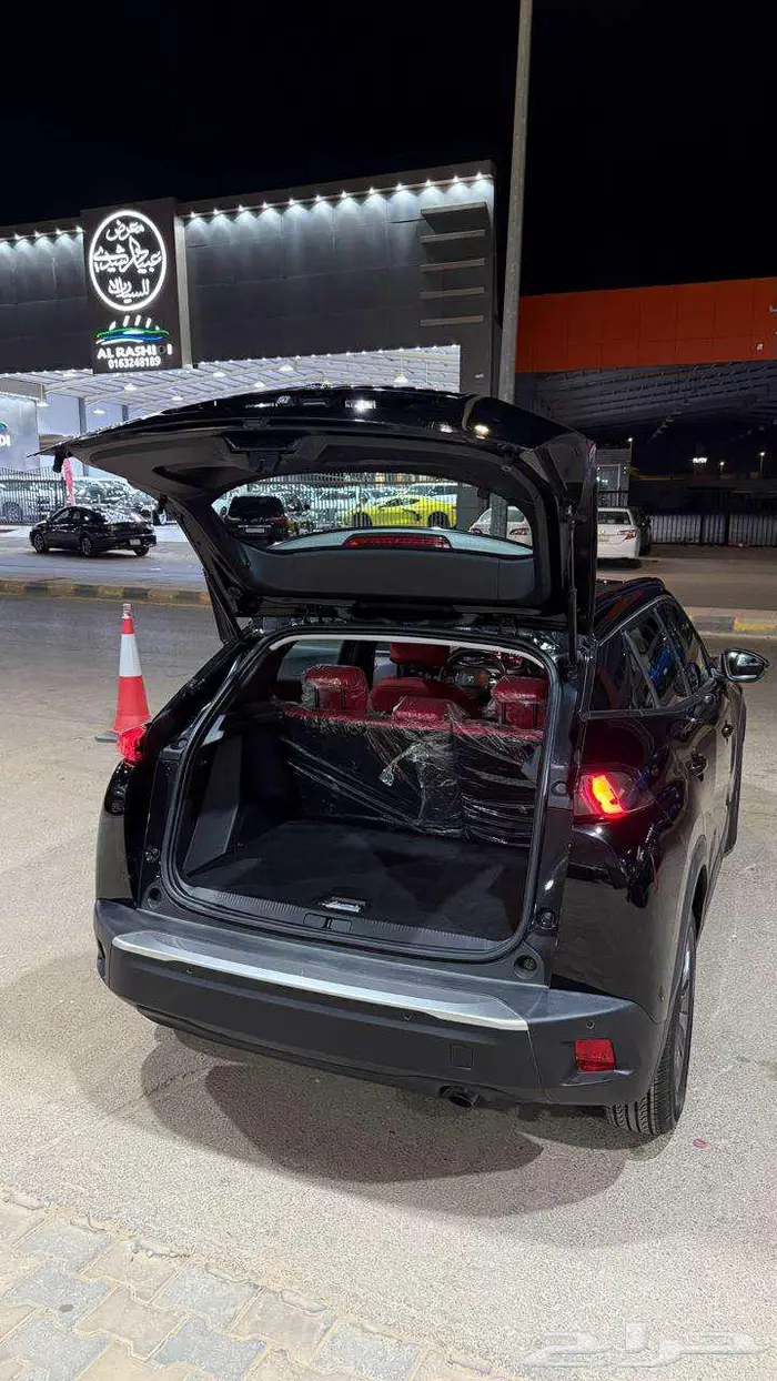 بيجو 2022 عداد 62000 فقط 10