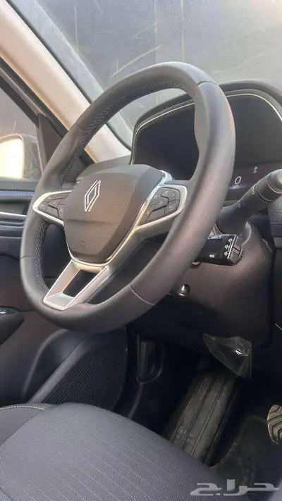 رينو اركانا E 2025 لدى شركة عبدالمجيد الخضر index