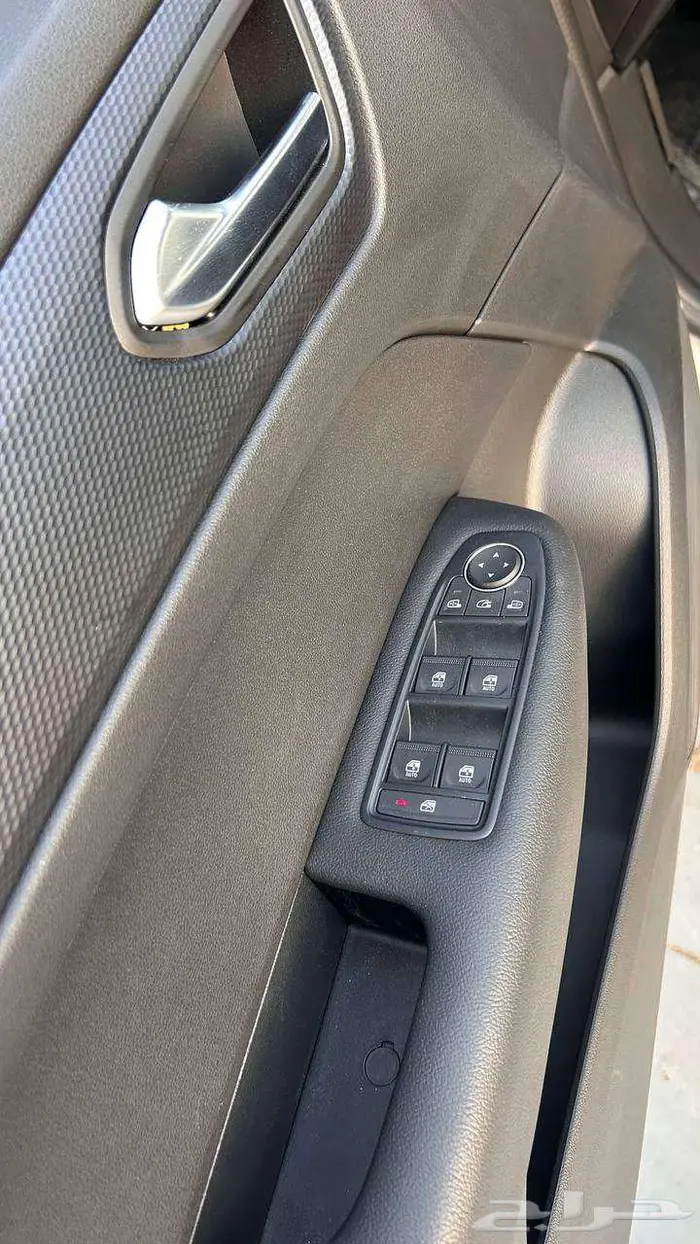 رينو اركانا E 2025 لدى شركة عبدالمجيد الخضر 13