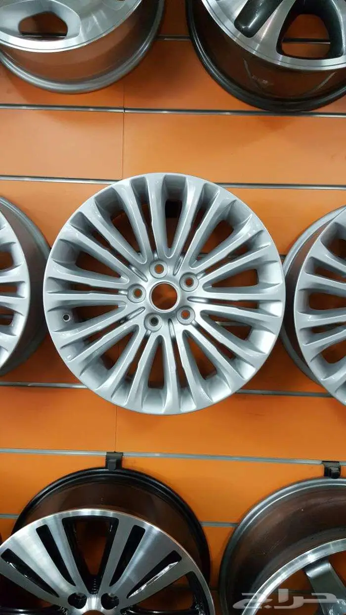 جميع احجام وانواع واشكال جنوط الهونداي بجميع المقاسات 39