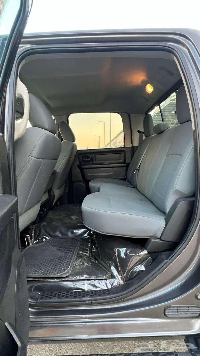 دودج رام 1500موديل 2019- معرض خلف للسيارات 12