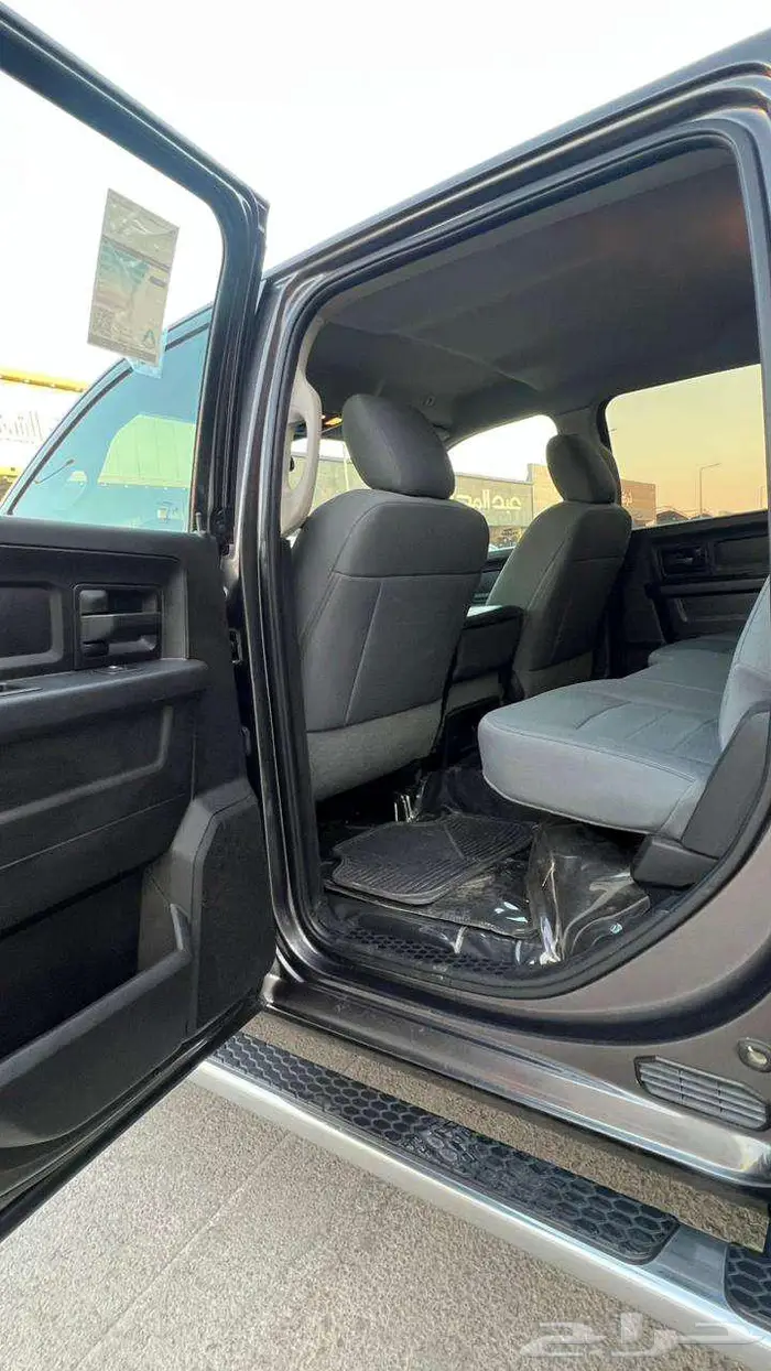 دودج رام 1500موديل 2019- معرض خلف للسيارات 13