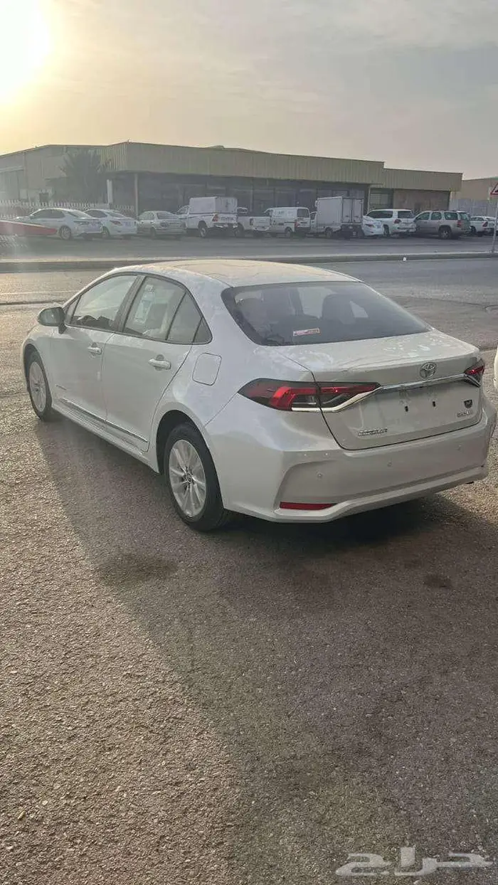 تويوتا كورولا 2025 1