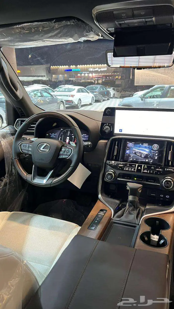 لكزس LX600 موديل 2025 خليجي BB 4