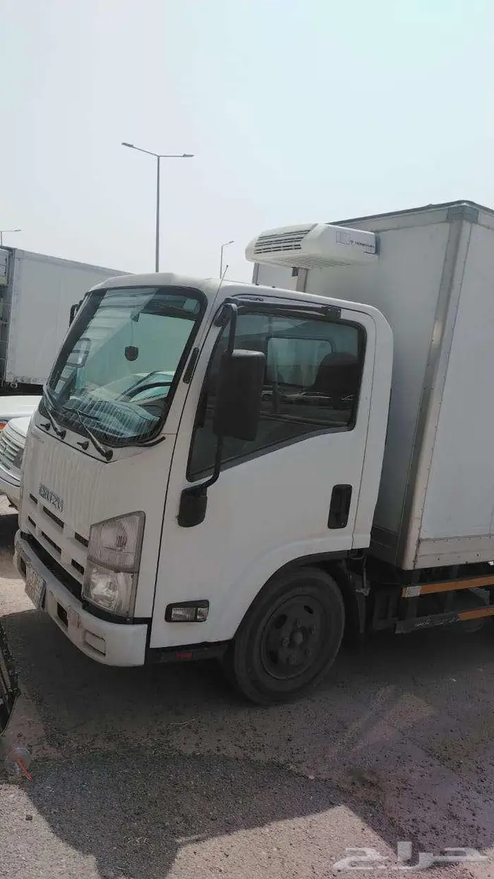 ايسوزو ديانا2016 ثلاجه نظيف بودي ومحركات وكاله ب 72.000ريال 1