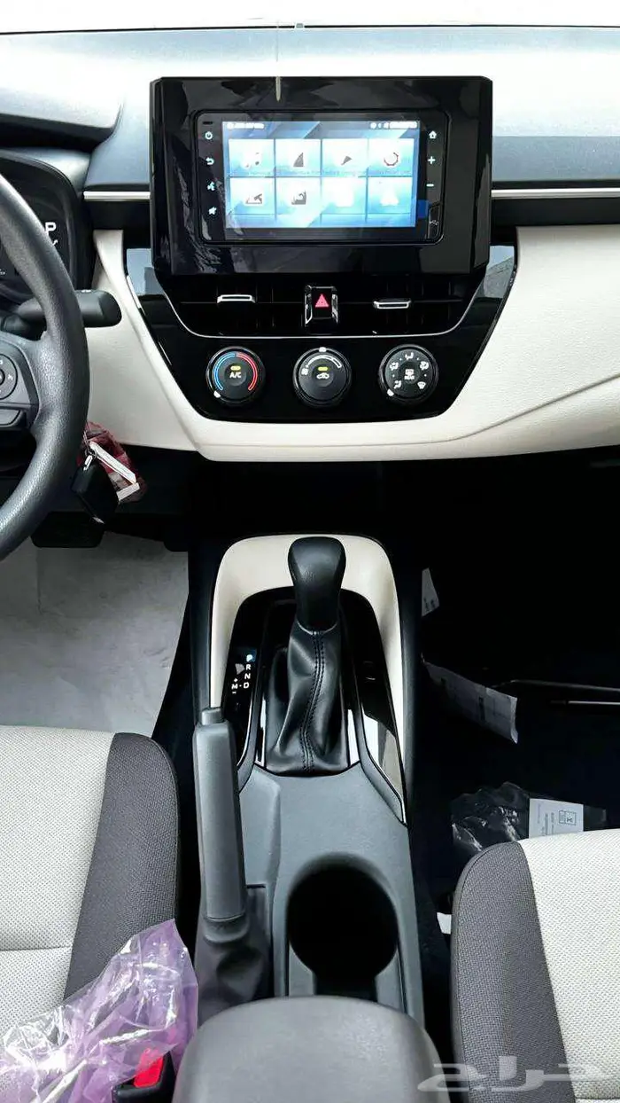 تويوتا كورولا 2025 مكينه 2000 ستاندر-الخضر للسيارات 8