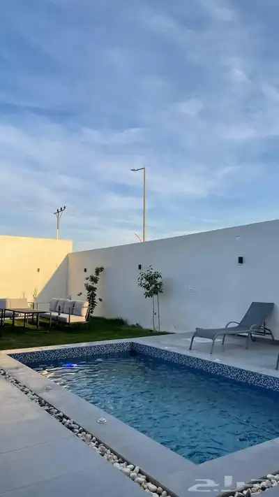 للبيع شاليه فندقي بحي النقيب index