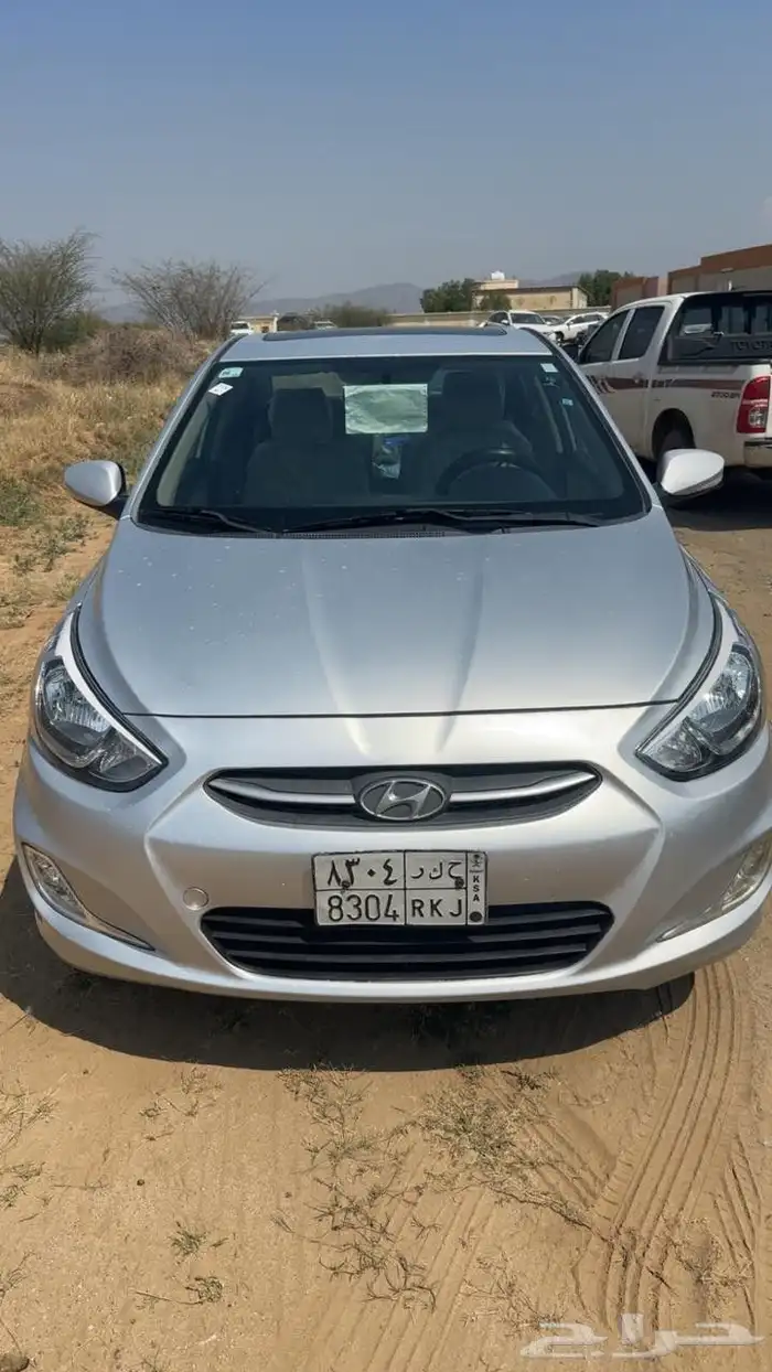 أكسنت مديل 2015 ماشيه 342 ألف الحد 24 ألف بل كامل فتحه سقف 5