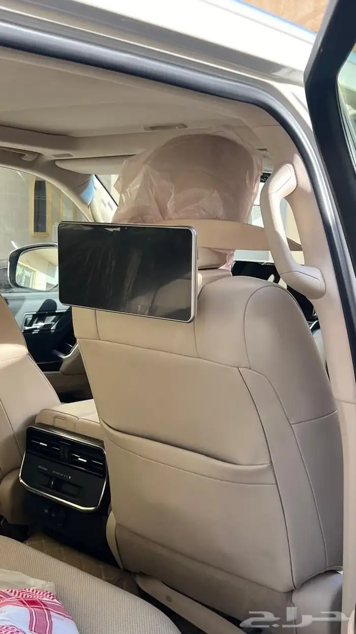 لاند كروزر 2023 ديزل 7