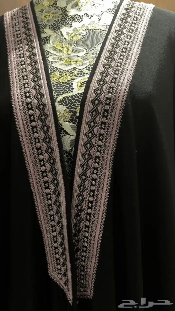 عبايات فخمه من فنون التراث وبوتيك موزان في دبي مقاس 60-59 2