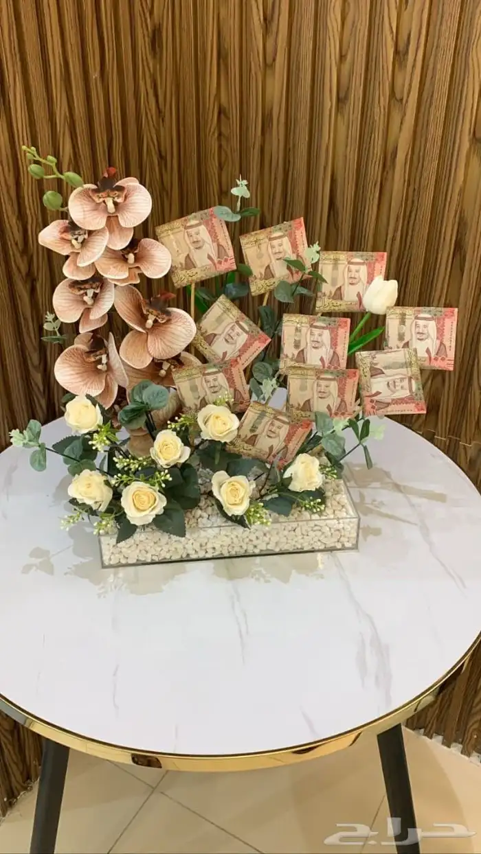 منسق ورد وهدايا 5