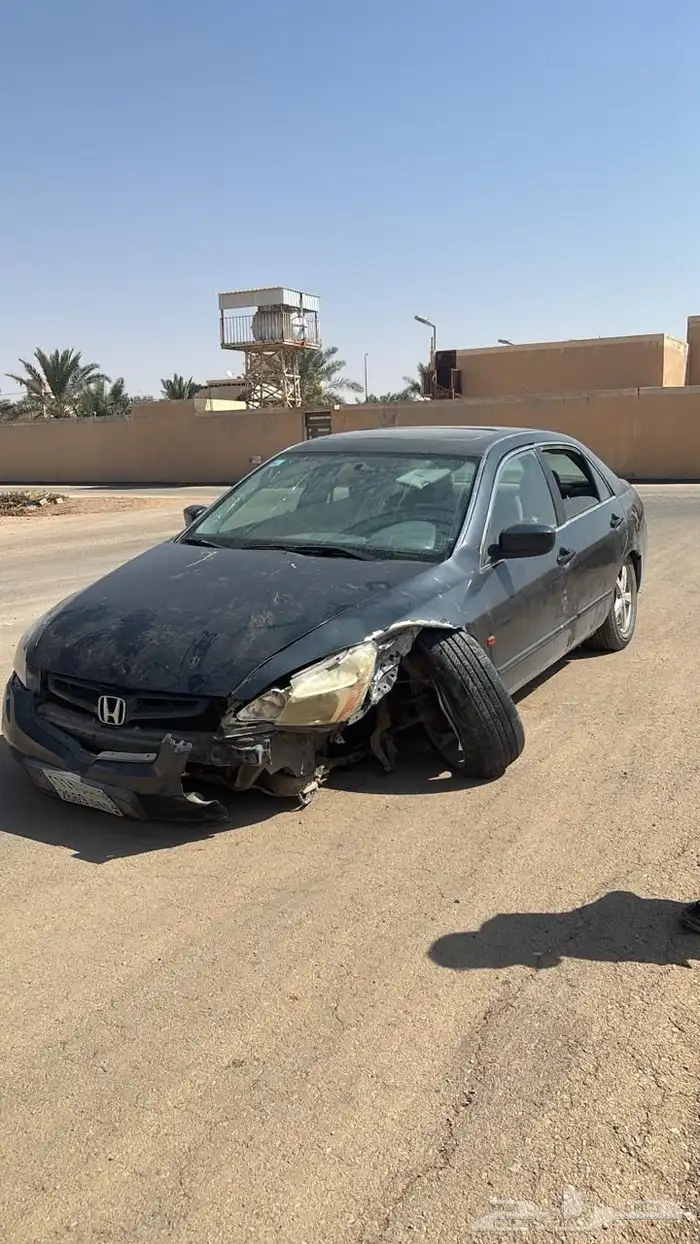 للبيع هوندا اكورد تشليح 1