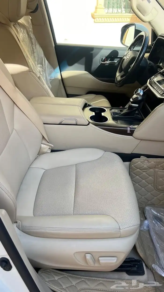 لاند كروزر 2023 ديزل 9