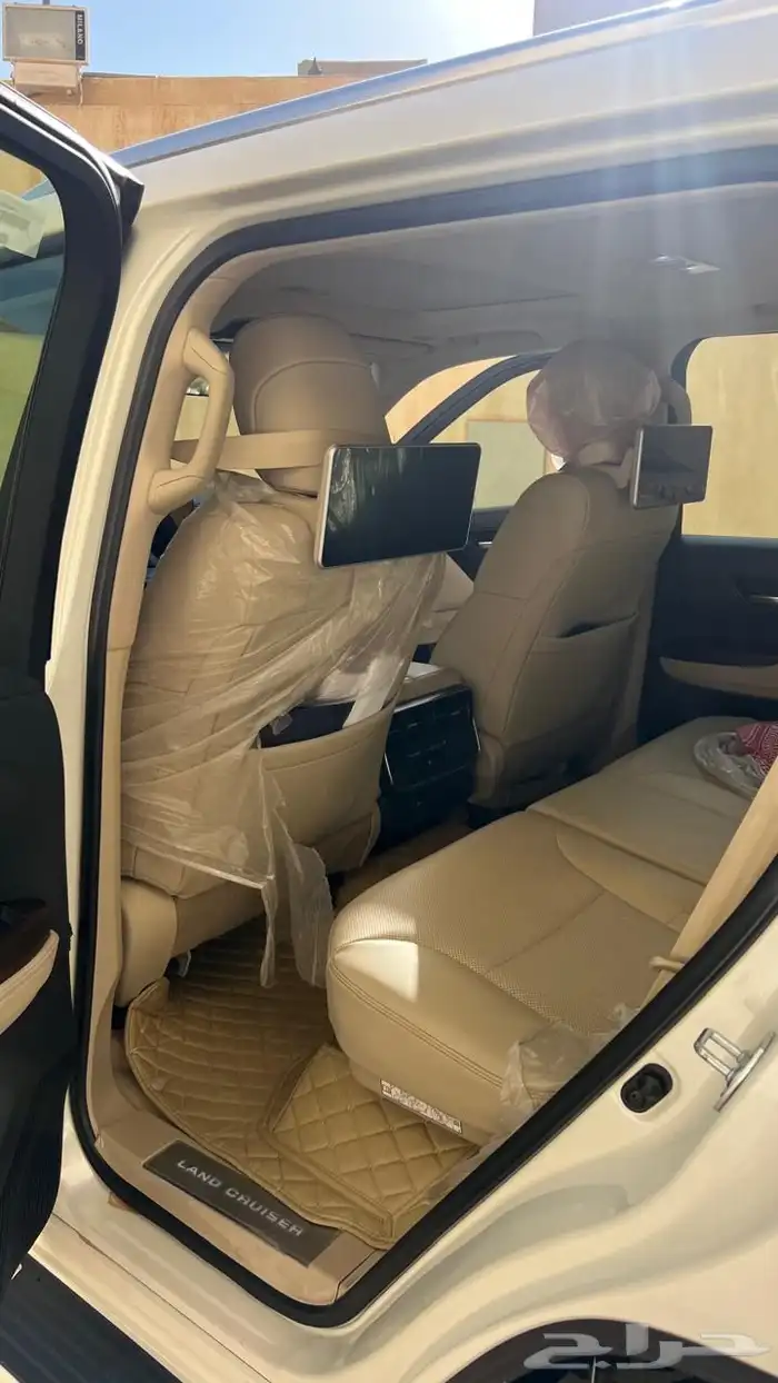 لاند كروزر 2023 ديزل 6