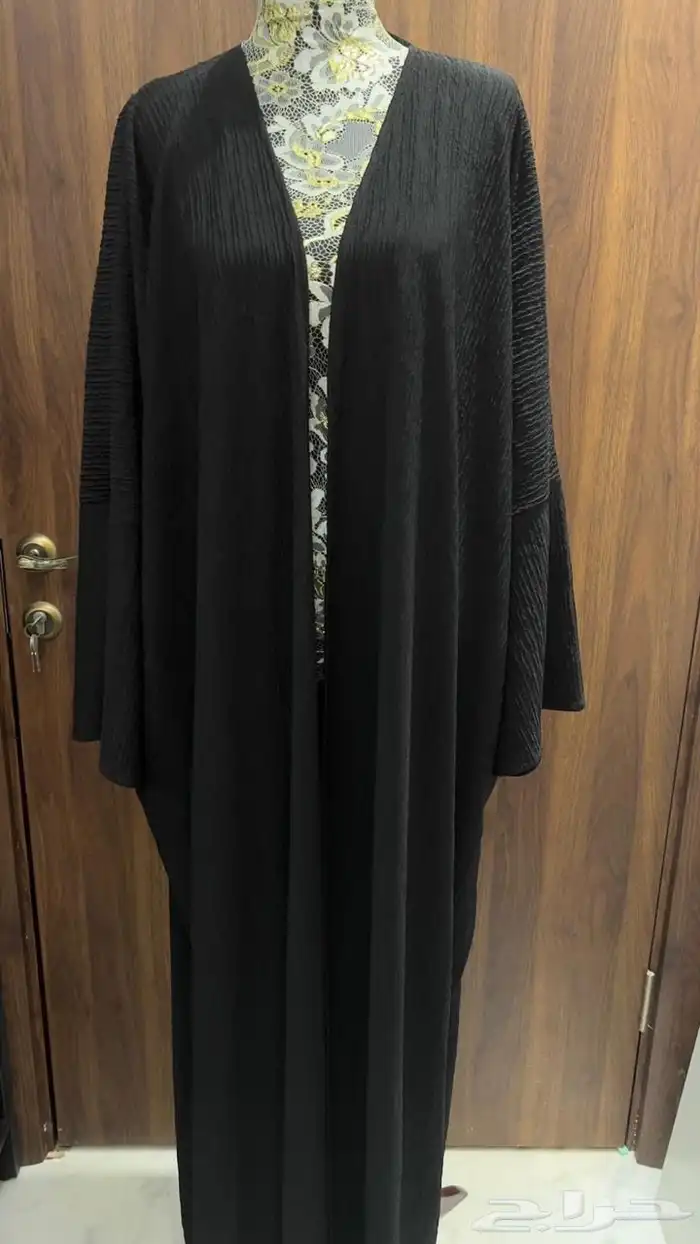 عبايات فخمه من فنون التراث وبوتيك موزان في دبي مقاس 60-59 5