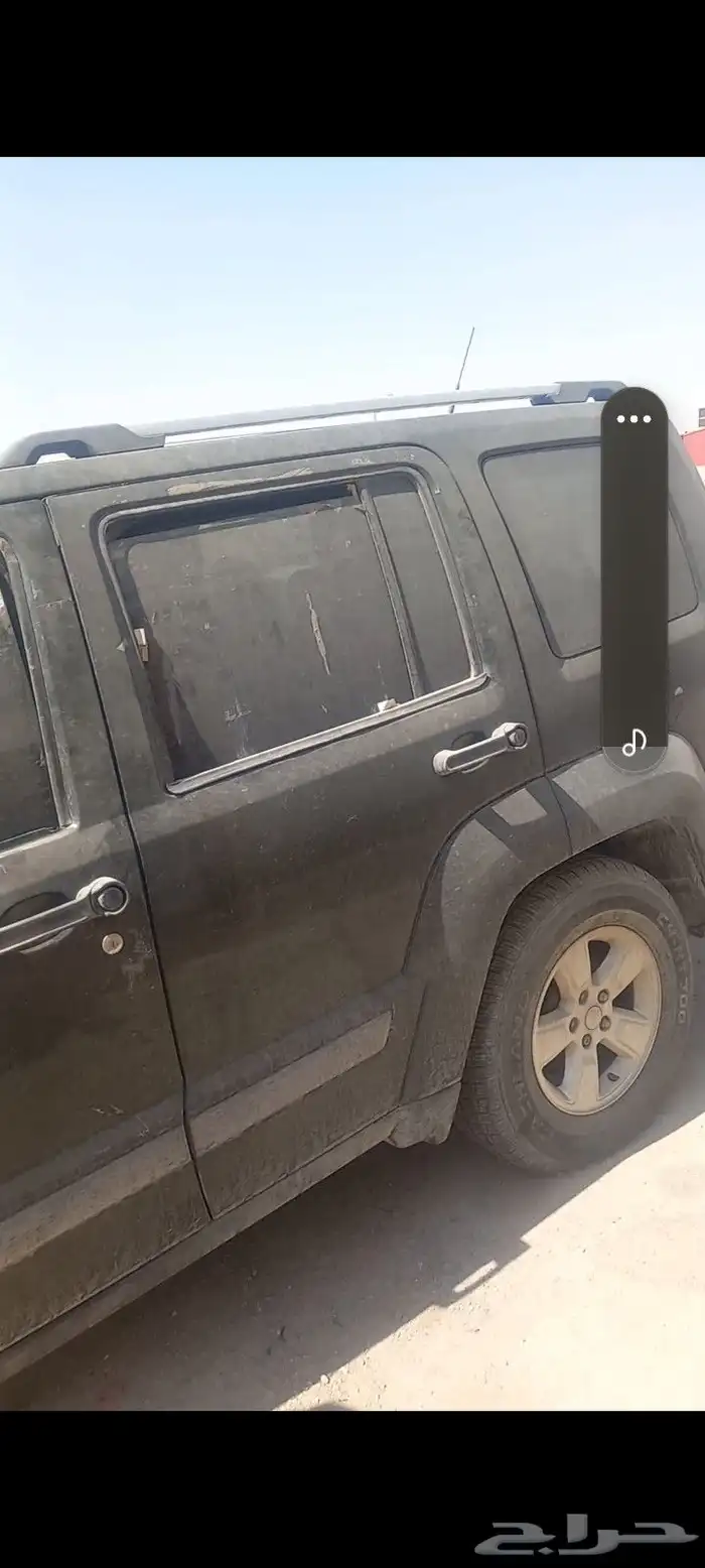 جيب شروكي تسقيط كل شي سليم معدا الكرونه دفرنس 0