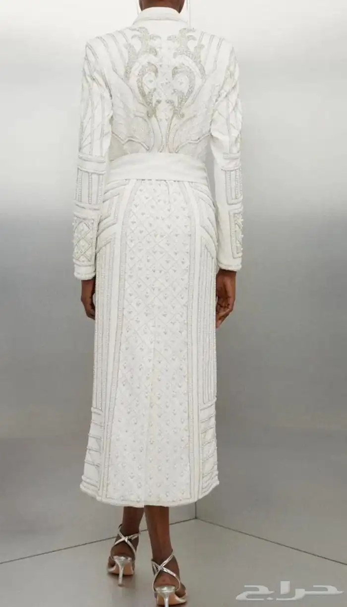 فستان من فوفا كوليست 3