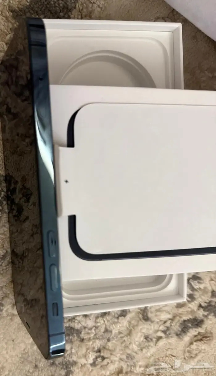 أيفون 12 بروا الجوال شرط ولا انفتح ابدا  الذاكرة 128 2