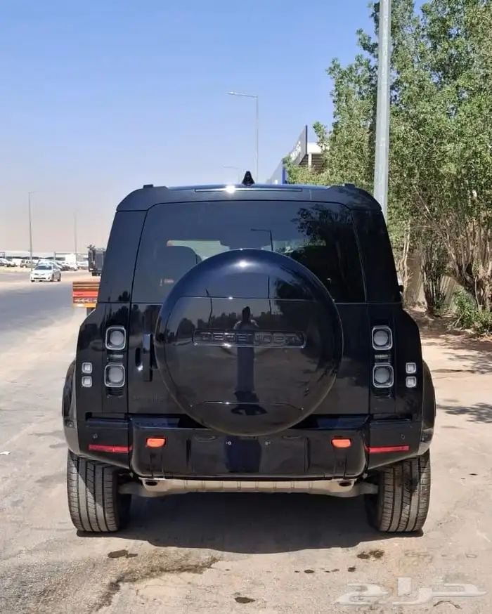 دفندر اكس 2025 اصفار بسعر خورافي 4