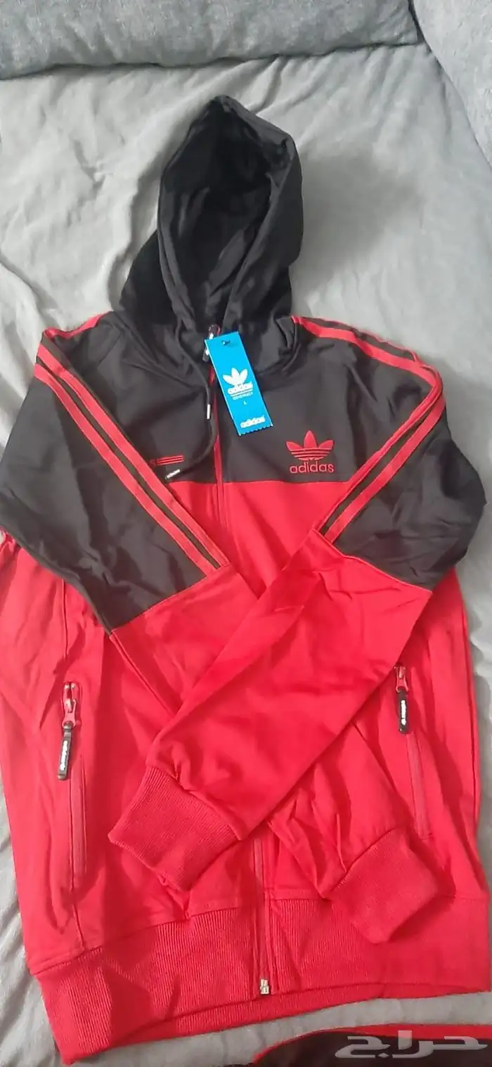 ترينقات رياضيه جديدة وأنيقة متوفر الوان بالإضافة للون الأحمر 6