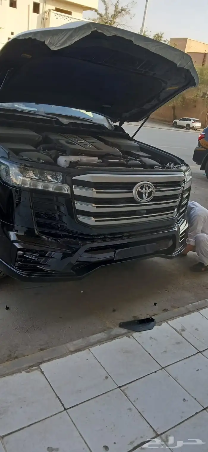 صدامات لاندكروزر 2025 33