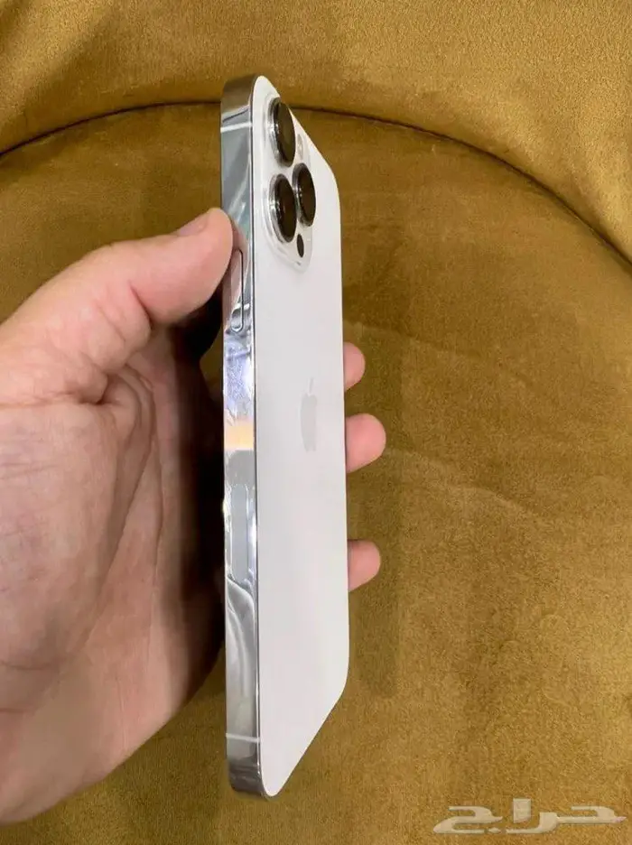 للبيع ايفون 13 برو 1