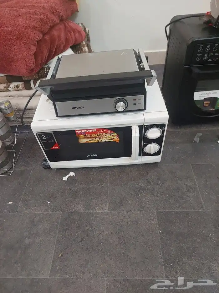 شاشه 65 بوصه LG ومكيف وثلاجه وادوات مطبخ 8